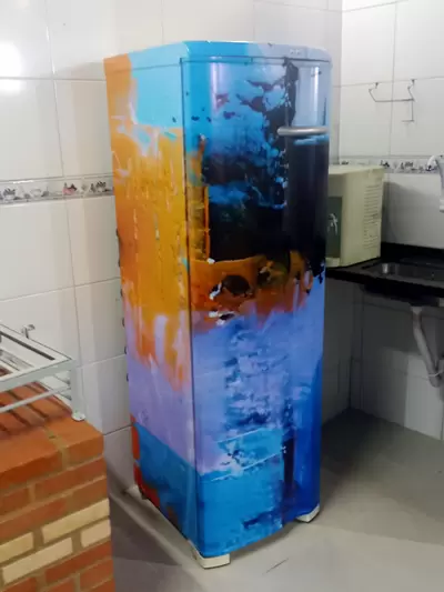 Envelopamento de geladeira